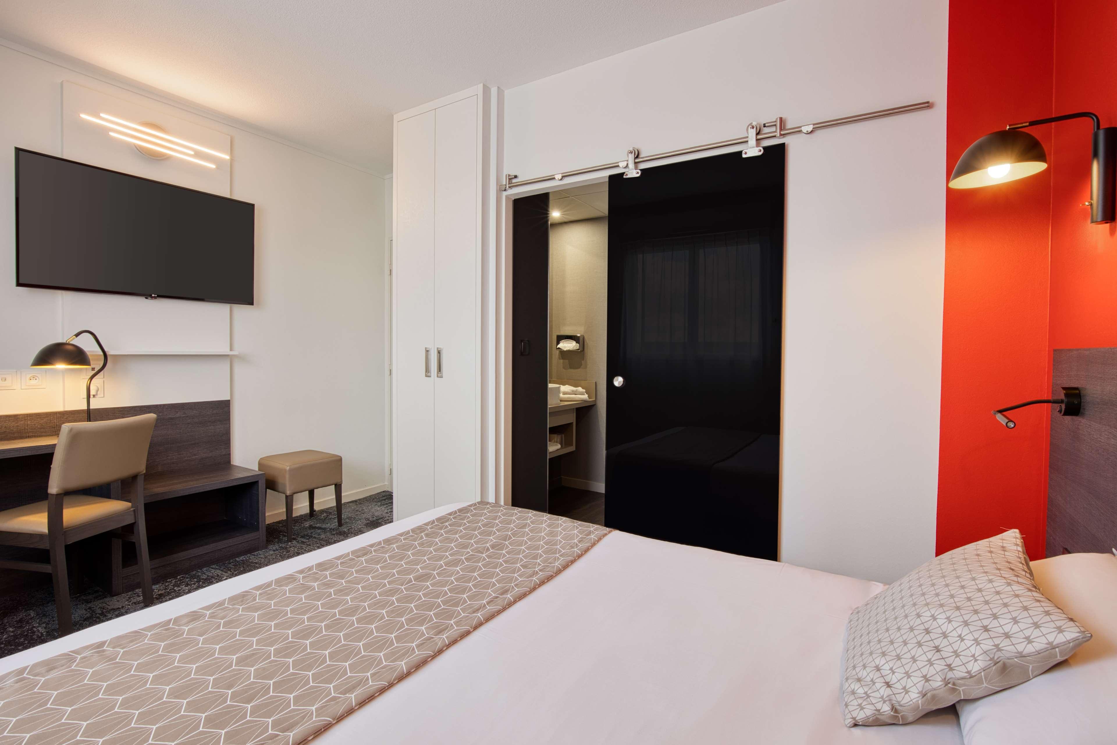 Best Western Hotel Atlantys Zenith Nantes Сен-Эрблен Экстерьер фото