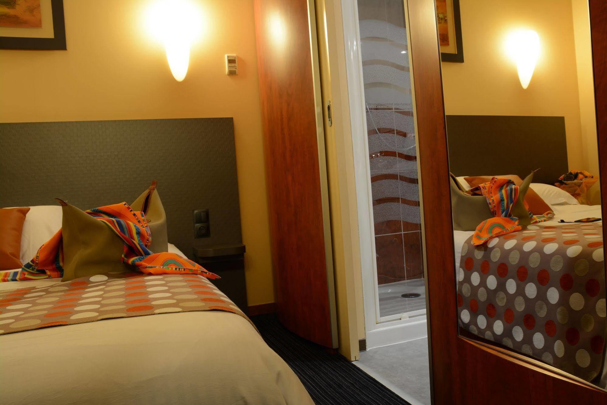 Best Western Hotel Atlantys Zenith Nantes Сен-Эрблен Экстерьер фото